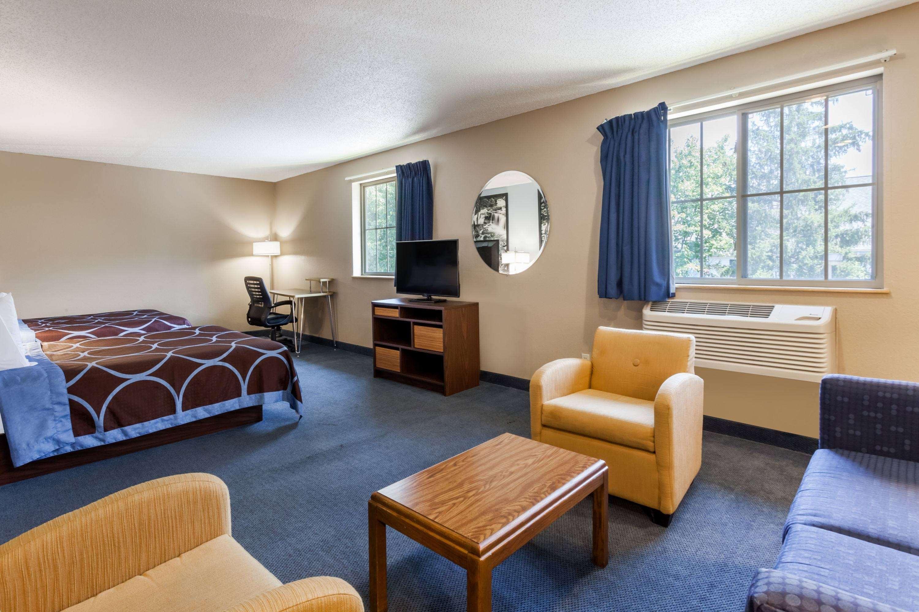 Hotel Super 8 By Wyndham East Stroudsburg - Poconos Extérieur photo