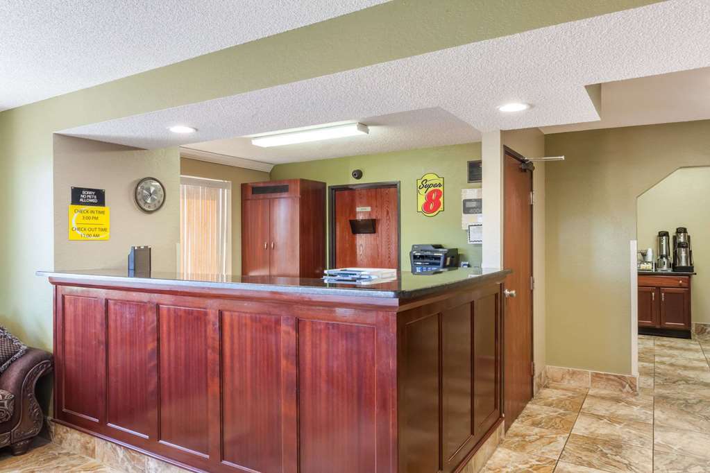 Hotel Super 8 By Wyndham East Stroudsburg - Poconos Intérieur photo