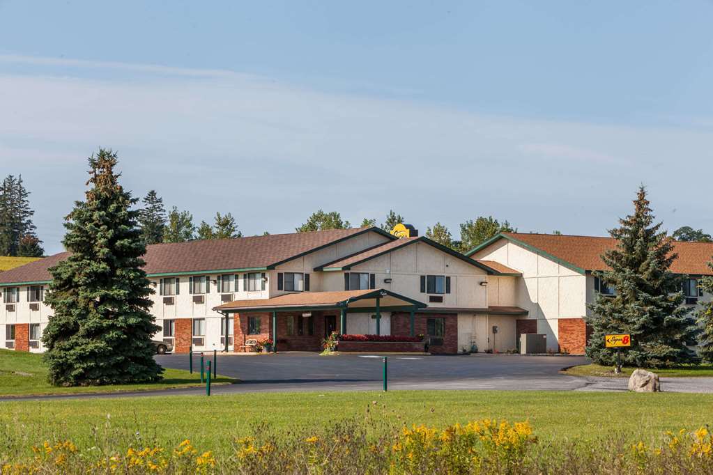 Hotel Super 8 By Wyndham East Stroudsburg - Poconos Extérieur photo