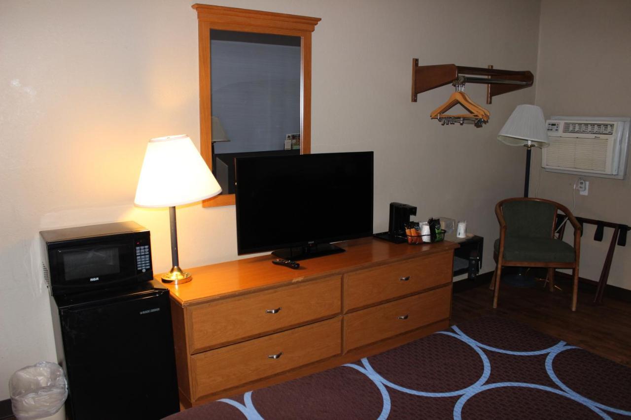 Hotel Super 8 By Wyndham East Stroudsburg - Poconos Extérieur photo